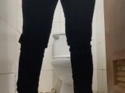 Profesor se coje a su estudiante en el baño de su colegio y nadie se entera 16/16