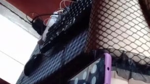 viendo un videos de wxFranck04 mientras juego con el regalito de un seguidor