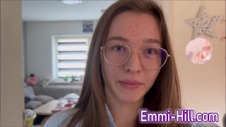 Dreifacher Squirt! Dünnes Teenie Orgasmen - RedTube