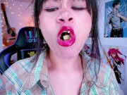 Lila Jordan eating snacks, Vore, Giantess