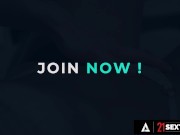 Sexy MILF Takes A Big Dick In Her Tight Asshole 1/16