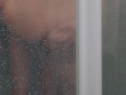 天啊这次潮吹也喷太多了 🤭 洗澡时挑逗男友～他直接冲进来干爆！ 13/16