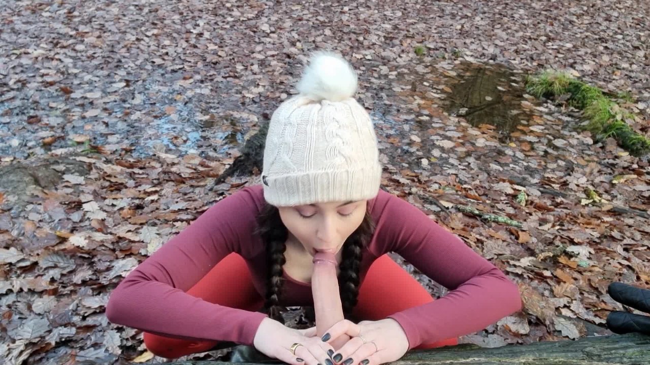 ✰ Emily Hill - Forest Fun | Dildo Blowjob, Flashing, Riding and more 👀✰ - RedTube