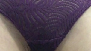 АСМР Умоляй Госпожу нассать тебе в рот и вылижи её грязные трусы