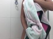 Safadinha se secando depois de um banho 4/16