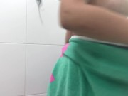 Safadinha se secando depois de um banho 8/16