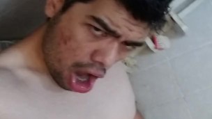 EYACULANDO EN DESNUDEZ CON MUCHOS CHORROS DE LECHE FRESCA 🥛💦🐄