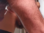 Mostro il mio culo rotto dopo essere stata inculata in piedi! 💥🤕💥 Dialoghi italiano 15/16