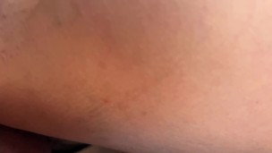 Mi novio me folla y me saca todos los peos vaginales