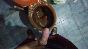 Voy al baño a orinar y no tengo sexo
