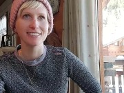 Ersties - Heißer Squirt mit Analplug abseits der Ski-Piste 10/16