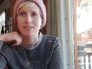 Ersties - Heißer Squirt mit Analplug abseits der Ski-Piste 11/16