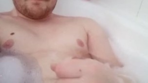 Jerking in the bath