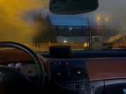 Сводная сестричка помыла машину и не забыла про член водителя. Вдоволь наглоталась спермы 12/16