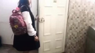 I came from the university very horny that I masturbated thinking about the English teacher. 1 part