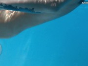 Join the exciting and erotic place of underwater babes 14/16