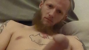 Rubbing my big dick ❤️❤️🤑