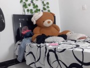 I play with my dildo before going to the movies 16/16