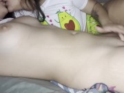 Lesbianas rommies se pusieron cachondas de madrugada, y se masturban besandose delicioso 16/16