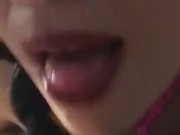 Grabo a mi roomie y se da cuenta (final feliz) 11/16