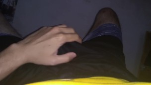 BULTO EN LA OBSCURIDAD 🥕👀