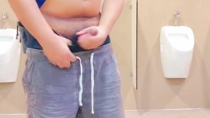 sarap mag jakol sa cr ng mall