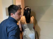 Comparto la cama con mi jefa por error y terminamos cogiendo 😏 ft. LynnScream 1/16