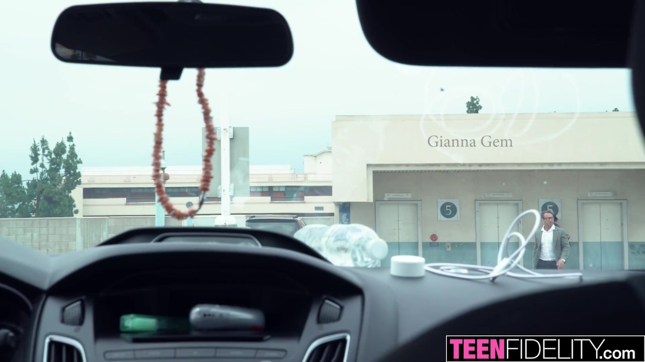 College Girl Gets Fucked To Get A Grade - Free Sex Video - RedTube