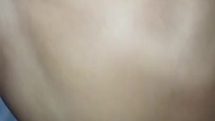 💥 Vecina madurita monta duro y escurre leche