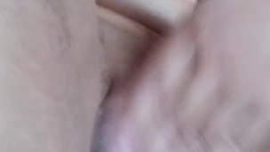 I put my pussy next to the camera i cum and recorded it asking for your dicks you bastards hot🍑🍆🤤