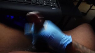 What the heck! Im Witerally Hitting the Gwiddy on my dick rn