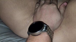 Putting a butt plug in and playing with her pussy 💦💦