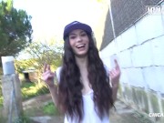 Horny Girl Arwen Gold Gets Drilled Hard In Public By Big Dick - MAMACITAZ 3/16