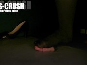 Cock crush under high heel and foot on pantyhose with cumshot 15/16