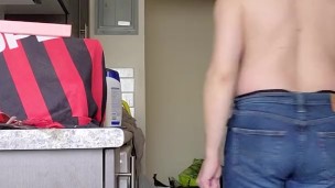 Muscle God prays for a XXX Visitor!