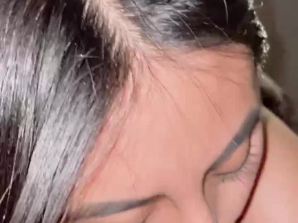 Jugar a verdad o desafío terminó en delicioso sexo anal