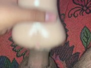 Me masturbo y gimo muy rico