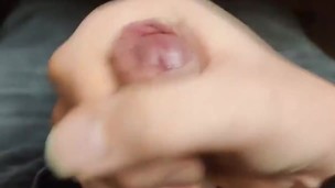 Nut nut nut, cumming at my desk :)
