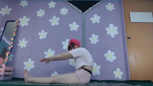 Yoga Beginner Livestream Latina Flashing Nip Slip