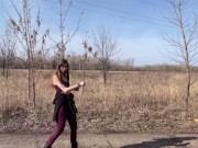 Нимфоманка любит трахаться прямо в лесу - YourSofia 1/16