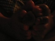 STEPDADDY USSES DAUGHTERS LEGS AND FEET AS A FLESHLIGHT AND WAKES HER UP CUMSHOT 9/16