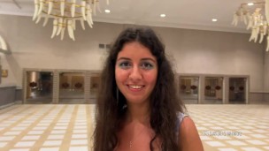 Подцепил красотку на экскурсии ,оказалось что мы с одного отеля и потрахались в моем номере