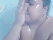 Baño rico apagando esta calor 🔥🔥🔥🥵 4/16