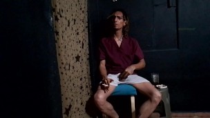 Entre tu mensaje y la desolación. No eras tú, soy yo: raba erre (pijama de enfermero)