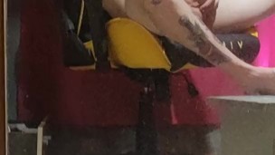 Eu todo lisinho e cheiroso descarto todas hipótese de se relacionar com coroa