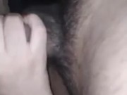 Chupando el pene grande de mi vecino antes que venga su mujer,  que rico sacarle la leche 🔥😈🤤 8/16