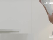 Blonde Beauty Rebecca Volpetti Ties Up Her Boyfriend Before Hot Sex - WHITEBOXXX 1/16