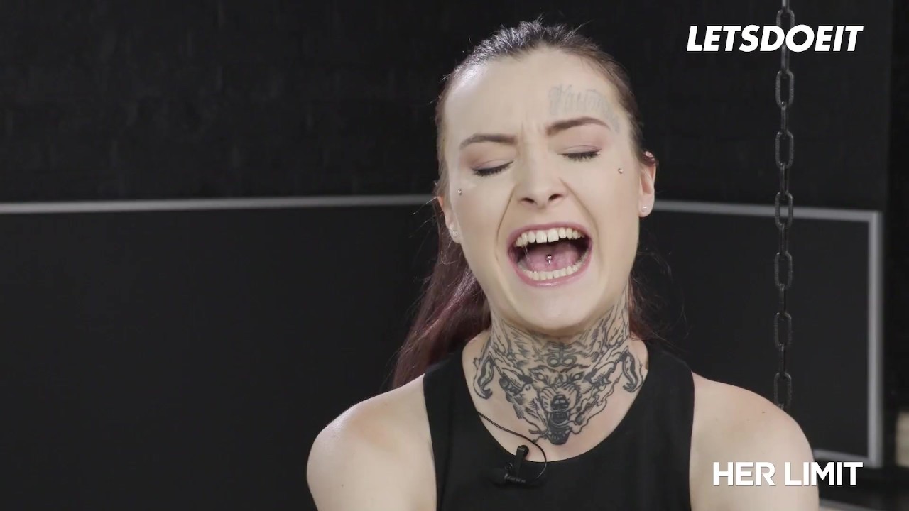 Horny Girl Tabitha Poison Gets A Taste Of Extreme Anal With Black Dick - HER LIMIT - Video di sesso gratis - RedTube