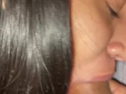 Jovencita hace sexo oral y dice que le encanta el sabor de el pene y siempre quiere chupar 7/16