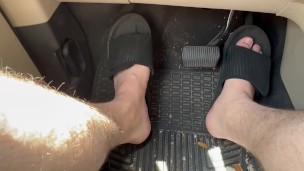 ManToes takes a drive pedal pushing